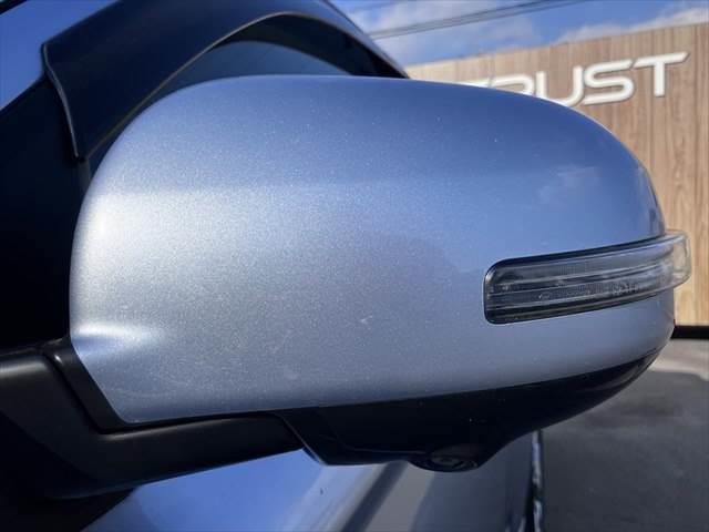 アウトランダーPHEV Gプレミアムパッケージ 黒本革シート 純正ナビ レーダークルーズコントロール バックカメラ AC100V電源 シートヒーター パワーシート 電動リアゲート Bluetooth ETC HIDヘッドライト(20枚目)