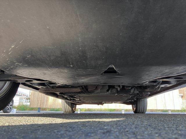 アウトランダーPHEV Gプレミアムパッケージ 黒本革シート 純正ナビ レーダークルーズコントロール バックカメラ AC100V電源 シートヒーター パワーシート 電動リアゲート Bluetooth ETC HIDヘッドライト(30枚目)