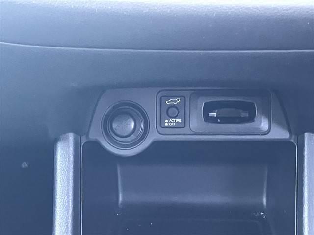 アウトランダーPHEV Gプレミアムパッケージ 黒本革シート 純正ナビ レーダークルーズコントロール バックカメラ AC100V電源 シートヒーター パワーシート 電動リアゲート Bluetooth ETC HIDヘッドライト(35枚目)