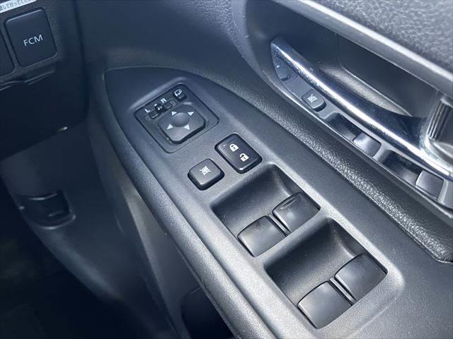 アウトランダーPHEV Gプレミアムパッケージ 黒本革シート 純正ナビ レーダークルーズコントロール バックカメラ AC100V電源 シートヒーター パワーシート 電動リアゲート Bluetooth ETC HIDヘッドライト(45枚目)