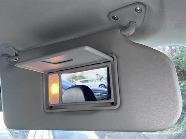 アウトランダーPHEV Gプレミアムパッケージ 黒本革シート 純正ナビ レーダークルーズコントロール バックカメラ AC100V電源 シートヒーター パワーシート 電動リアゲート Bluetooth ETC HIDヘッドライト(47枚目)