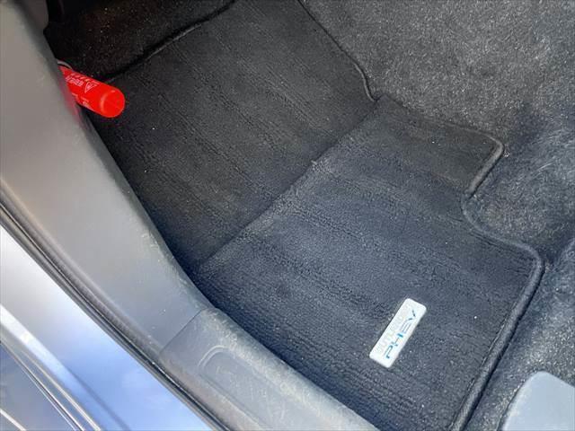 アウトランダーPHEV Gプレミアムパッケージ 黒本革シート 純正ナビ レーダークルーズコントロール バックカメラ AC100V電源 シートヒーター パワーシート 電動リアゲート Bluetooth ETC HIDヘッドライト(52枚目)