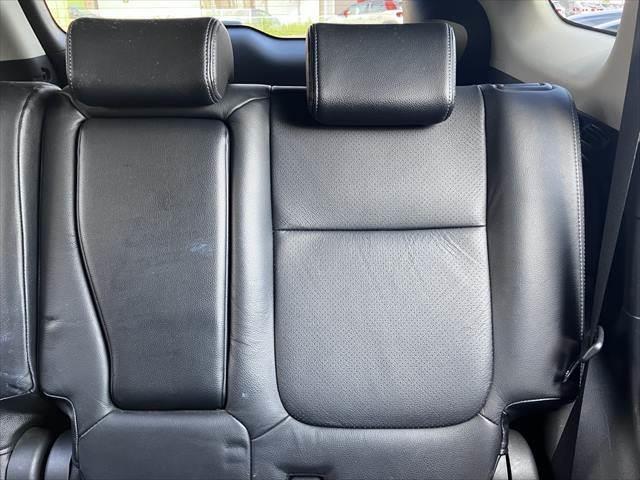 アウトランダーPHEV Gプレミアムパッケージ 黒本革シート 純正ナビ レーダークルーズコントロール バックカメラ AC100V電源 シートヒーター パワーシート 電動リアゲート Bluetooth ETC HIDヘッドライト(64枚目)