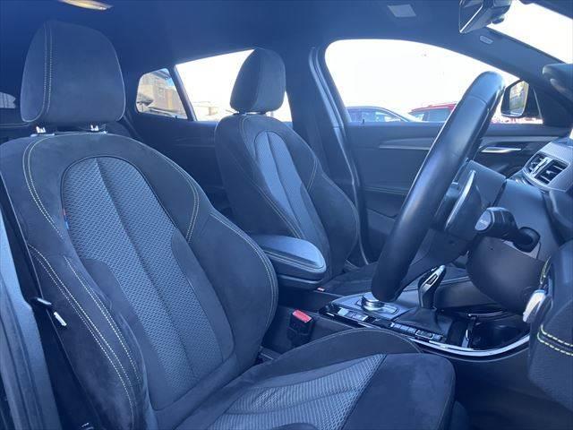Ｘ２ ｘＤｒｉｖｅ　２０ｉ　ＭスポーツＸ　純正ＨＤＤナビ　アダプティブクルーズコントロール　バックカメラ　禁煙車　シートヒーター　電動リアゲート　ＬＥＤヘッドライト　スマートキー　コーナーセンサー　オートマチックハイビーム　盗難防止装置（7枚目）