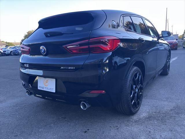 Ｘ２ ｘＤｒｉｖｅ　２０ｉ　ＭスポーツＸ　純正ＨＤＤナビ　アダプティブクルーズコントロール　バックカメラ　禁煙車　シートヒーター　電動リアゲート　ＬＥＤヘッドライト　スマートキー　コーナーセンサー　オートマチックハイビーム　盗難防止装置（17枚目）