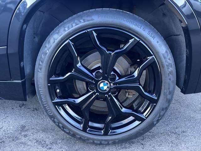 Ｘ２ ｘＤｒｉｖｅ　２０ｉ　ＭスポーツＸ　純正ＨＤＤナビ　アダプティブクルーズコントロール　バックカメラ　禁煙車　シートヒーター　電動リアゲート　ＬＥＤヘッドライト　スマートキー　コーナーセンサー　オートマチックハイビーム　盗難防止装置（28枚目）