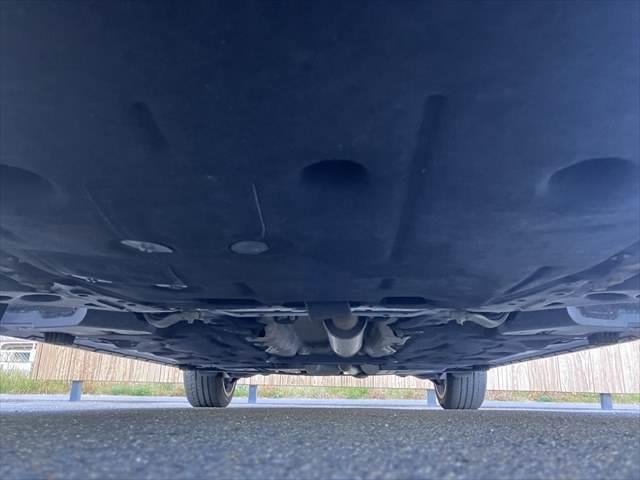 Ｘ２ ｘＤｒｉｖｅ　２０ｉ　ＭスポーツＸ　純正ＨＤＤナビ　アダプティブクルーズコントロール　バックカメラ　禁煙車　シートヒーター　電動リアゲート　ＬＥＤヘッドライト　スマートキー　コーナーセンサー　オートマチックハイビーム　盗難防止装置（31枚目）