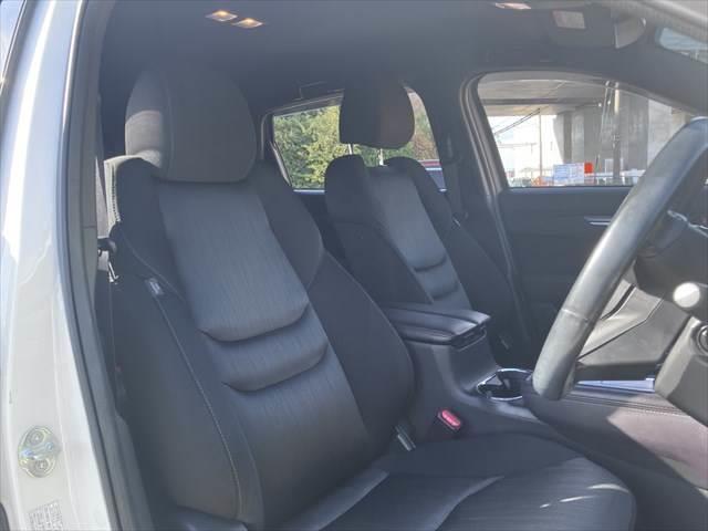 ＣＸ－８ ＸＤプロアクティブ　純正ナビ　レーダークルーズコントロール　シートヒーター　衝突軽減ブレーキ　コーナーセンサー　禁煙車　フルセグＴＶ　Ｂｌｕｅｔｏｏｔｈ　パワーシート　ＬＥＤヘッドライト　オートマチックハイビーム（9枚目）