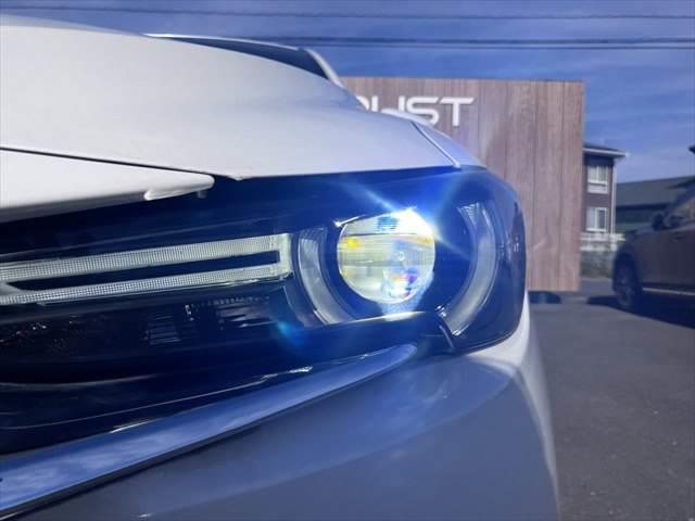 ＣＸ－８ ＸＤプロアクティブ　純正ナビ　レーダークルーズコントロール　シートヒーター　衝突軽減ブレーキ　コーナーセンサー　禁煙車　フルセグＴＶ　Ｂｌｕｅｔｏｏｔｈ　パワーシート　ＬＥＤヘッドライト　オートマチックハイビーム（14枚目）