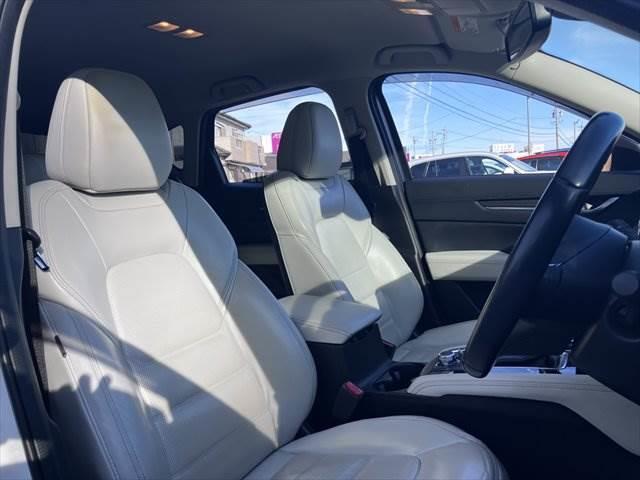 ＣＸ－５ ＸＤ　Ｌパッケージ　本革シート　純正ＳＤナビ　レーダークルーズコントロール　バックカメラ　シートヒーター　禁煙車　電動リアゲート　ＬＥＤヘッドライト　フルセグＴＶ　パワーシート　衝突軽減ブレーキ　クリアランスソナー（10枚目）