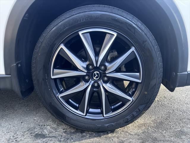 ＣＸ－５ ＸＤ　Ｌパッケージ　本革シート　純正ＳＤナビ　レーダークルーズコントロール　バックカメラ　シートヒーター　禁煙車　電動リアゲート　ＬＥＤヘッドライト　フルセグＴＶ　パワーシート　衝突軽減ブレーキ　クリアランスソナー（16枚目）