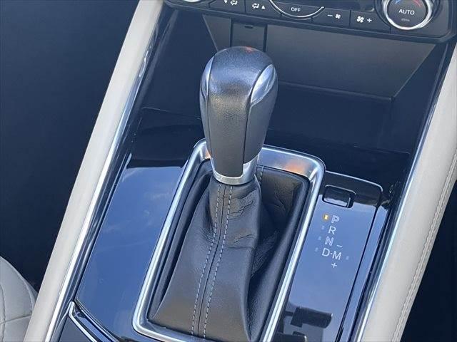 ＣＸ－５ ＸＤ　Ｌパッケージ　本革シート　純正ＳＤナビ　レーダークルーズコントロール　バックカメラ　シートヒーター　禁煙車　電動リアゲート　ＬＥＤヘッドライト　フルセグＴＶ　パワーシート　衝突軽減ブレーキ　クリアランスソナー（40枚目）
