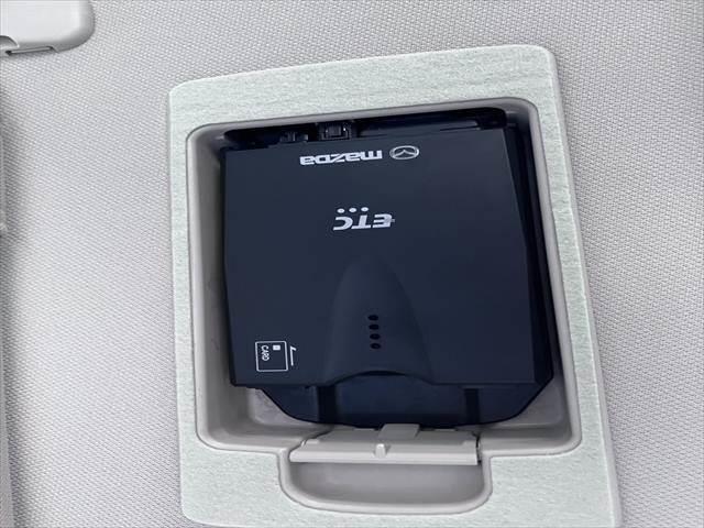 ＣＸ－５ ＸＤ　Ｌパッケージ　本革シート　純正ＳＤナビ　レーダークルーズコントロール　バックカメラ　シートヒーター　禁煙車　電動リアゲート　ＬＥＤヘッドライト　フルセグＴＶ　パワーシート　衝突軽減ブレーキ　クリアランスソナー（50枚目）