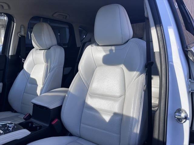 ＣＸ－５ ＸＤ　Ｌパッケージ　本革シート　純正ＳＤナビ　レーダークルーズコントロール　バックカメラ　シートヒーター　禁煙車　電動リアゲート　ＬＥＤヘッドライト　フルセグＴＶ　パワーシート　衝突軽減ブレーキ　クリアランスソナー（66枚目）