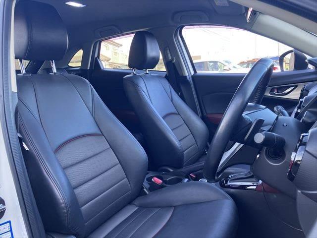 ＣＸ－３ ＸＤ　ツーリング　純正ＳＤナビ　衝突軽減ブレーキ　フルエアロ　禁煙車　ハーフレザーシート　バックカメラ　スマートキー　クルーズコントロール　ＢＳＭ　アイドリングストップ　電動格納ミラー（9枚目）