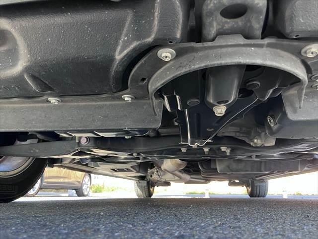 ノア Ｘ　純正ＳＤナビ　フルセグＴＶ　フリップダウンモニター　両側パワースライドドア　禁煙車　バックカメラ　スマートキー　電動格納ミラー　アイドリングストップ　ＥＴＣ　オートエアコン（33枚目）