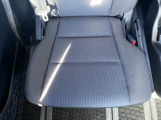 ノア Ｘ　純正ＳＤナビ　フルセグＴＶ　フリップダウンモニター　両側パワースライドドア　禁煙車　バックカメラ　スマートキー　電動格納ミラー　アイドリングストップ　ＥＴＣ　オートエアコン（57枚目）