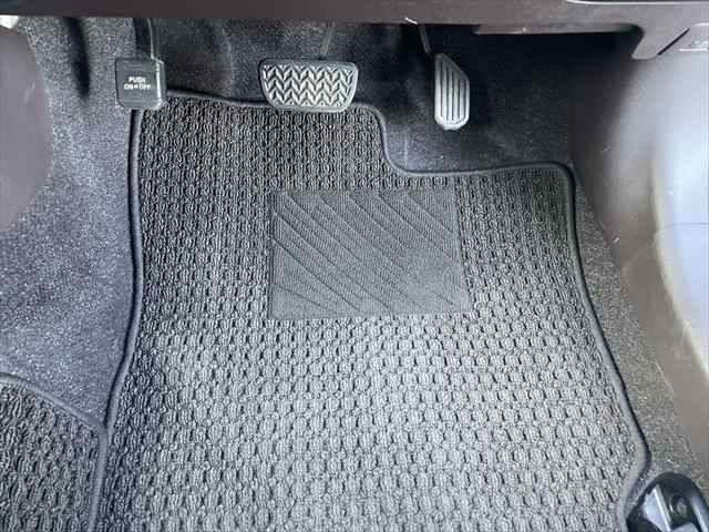 スペイド Ｘ　純正ＳＤナビ　パワースライドドア　スマートキー　Ｂｌｕｅｔｏｏｔｈ　ＥＴＣ　禁煙車　地デジＴＶ　ワンオーナー　電動格納ミラー　横滑り防止装置　パワーステアリング　パワーウィンドウ（47枚目）