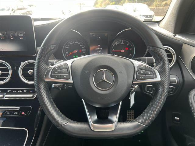 ＧＬＣ ＧＬＣ２２０ｄ　４マチックスポーツ　純正ナビ　レーダークルーズコントロール　全周囲モニター　シートヒーター　クリアランスソナー　禁煙車　衝突軽減ブレーキ　Ｂｌｕｅｔｏｏｔｈ　フルセグＴＶ　ＥＴＣ　パワーシート　ＢＳＭ　ＬＥＤヘッドライト（9枚目）