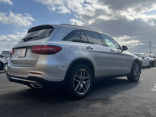 ＧＬＣ ＧＬＣ２２０ｄ　４マチックスポーツ　純正ナビ　レーダークルーズコントロール　全周囲モニター　シートヒーター　クリアランスソナー　禁煙車　衝突軽減ブレーキ　Ｂｌｕｅｔｏｏｔｈ　フルセグＴＶ　ＥＴＣ　パワーシート　ＢＳＭ　ＬＥＤヘッドライト（16枚目）