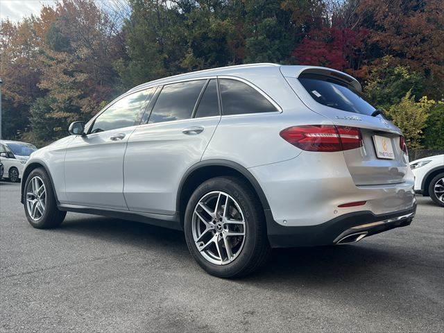ＧＬＣ ＧＬＣ２２０ｄ　４マチックスポーツ　純正ナビ　レーダークルーズコントロール　全周囲モニター　シートヒーター　クリアランスソナー　禁煙車　衝突軽減ブレーキ　Ｂｌｕｅｔｏｏｔｈ　フルセグＴＶ　ＥＴＣ　パワーシート　ＢＳＭ　ＬＥＤヘッドライト（17枚目）