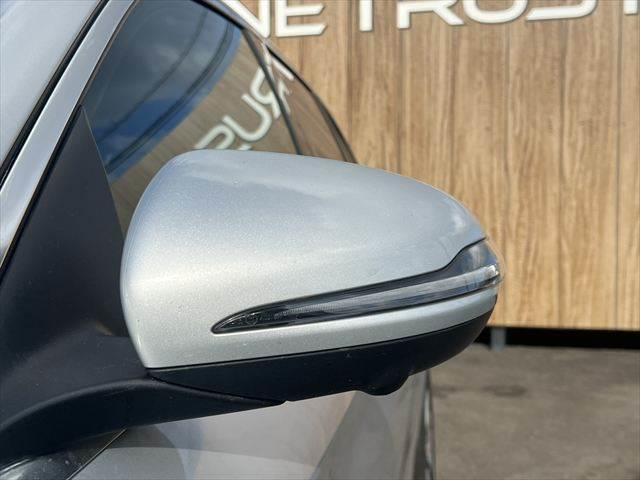 ＧＬＣ ＧＬＣ２２０ｄ　４マチックスポーツ　純正ナビ　レーダークルーズコントロール　全周囲モニター　シートヒーター　クリアランスソナー　禁煙車　衝突軽減ブレーキ　Ｂｌｕｅｔｏｏｔｈ　フルセグＴＶ　ＥＴＣ　パワーシート　ＢＳＭ　ＬＥＤヘッドライト（21枚目）