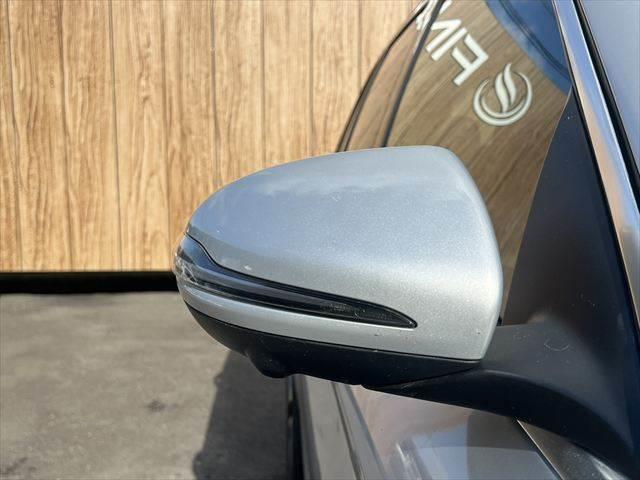 ＧＬＣ ＧＬＣ２２０ｄ　４マチックスポーツ　純正ナビ　レーダークルーズコントロール　全周囲モニター　シートヒーター　クリアランスソナー　禁煙車　衝突軽減ブレーキ　Ｂｌｕｅｔｏｏｔｈ　フルセグＴＶ　ＥＴＣ　パワーシート　ＢＳＭ　ＬＥＤヘッドライト（22枚目）