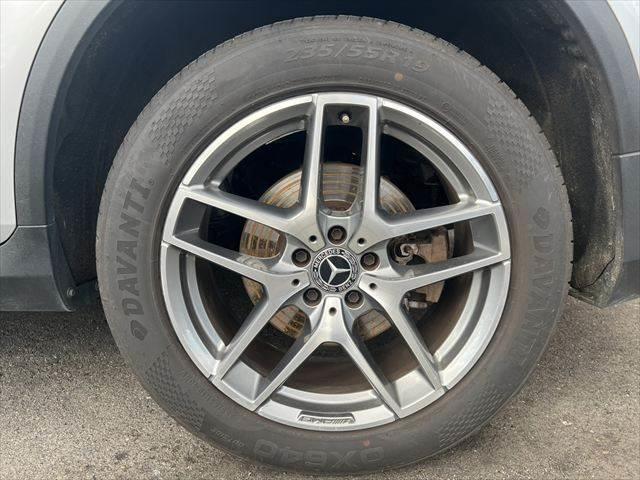 ＧＬＣ ＧＬＣ２２０ｄ　４マチックスポーツ　純正ナビ　レーダークルーズコントロール　全周囲モニター　シートヒーター　クリアランスソナー　禁煙車　衝突軽減ブレーキ　Ｂｌｕｅｔｏｏｔｈ　フルセグＴＶ　ＥＴＣ　パワーシート　ＢＳＭ　ＬＥＤヘッドライト（25枚目）