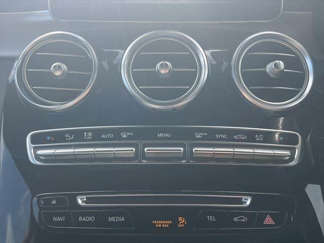 ＧＬＣ ＧＬＣ２２０ｄ　４マチックスポーツ　純正ナビ　レーダークルーズコントロール　全周囲モニター　シートヒーター　クリアランスソナー　禁煙車　衝突軽減ブレーキ　Ｂｌｕｅｔｏｏｔｈ　フルセグＴＶ　ＥＴＣ　パワーシート　ＢＳＭ　ＬＥＤヘッドライト（31枚目）