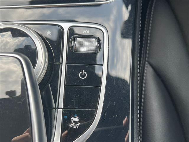 ＧＬＣ ＧＬＣ２２０ｄ　４マチックスポーツ　純正ナビ　レーダークルーズコントロール　全周囲モニター　シートヒーター　クリアランスソナー　禁煙車　衝突軽減ブレーキ　Ｂｌｕｅｔｏｏｔｈ　フルセグＴＶ　ＥＴＣ　パワーシート　ＢＳＭ　ＬＥＤヘッドライト（35枚目）