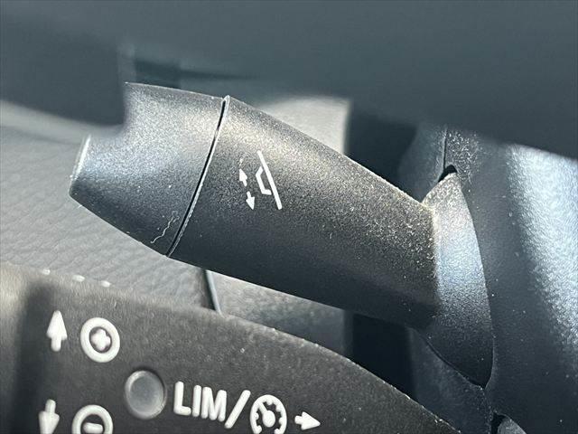 ＧＬＣ ＧＬＣ２２０ｄ　４マチックスポーツ　純正ナビ　レーダークルーズコントロール　全周囲モニター　シートヒーター　クリアランスソナー　禁煙車　衝突軽減ブレーキ　Ｂｌｕｅｔｏｏｔｈ　フルセグＴＶ　ＥＴＣ　パワーシート　ＢＳＭ　ＬＥＤヘッドライト（42枚目）