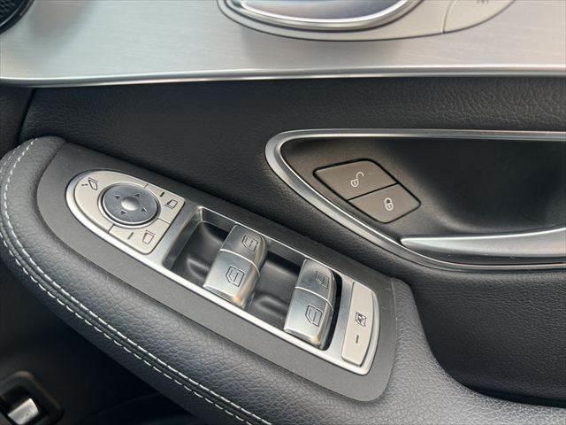 ＧＬＣ ＧＬＣ２２０ｄ　４マチックスポーツ　純正ナビ　レーダークルーズコントロール　全周囲モニター　シートヒーター　クリアランスソナー　禁煙車　衝突軽減ブレーキ　Ｂｌｕｅｔｏｏｔｈ　フルセグＴＶ　ＥＴＣ　パワーシート　ＢＳＭ　ＬＥＤヘッドライト（45枚目）