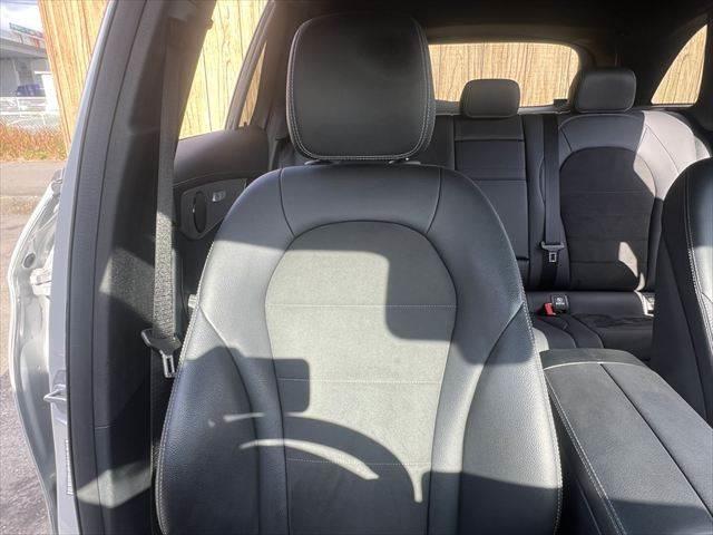 ＧＬＣ ＧＬＣ２２０ｄ　４マチックスポーツ　純正ナビ　レーダークルーズコントロール　全周囲モニター　シートヒーター　クリアランスソナー　禁煙車　衝突軽減ブレーキ　Ｂｌｕｅｔｏｏｔｈ　フルセグＴＶ　ＥＴＣ　パワーシート　ＢＳＭ　ＬＥＤヘッドライト（57枚目）