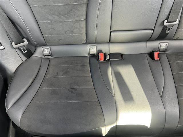 ＧＬＣ ＧＬＣ２２０ｄ　４マチックスポーツ　純正ナビ　レーダークルーズコントロール　全周囲モニター　シートヒーター　クリアランスソナー　禁煙車　衝突軽減ブレーキ　Ｂｌｕｅｔｏｏｔｈ　フルセグＴＶ　ＥＴＣ　パワーシート　ＢＳＭ　ＬＥＤヘッドライト（61枚目）