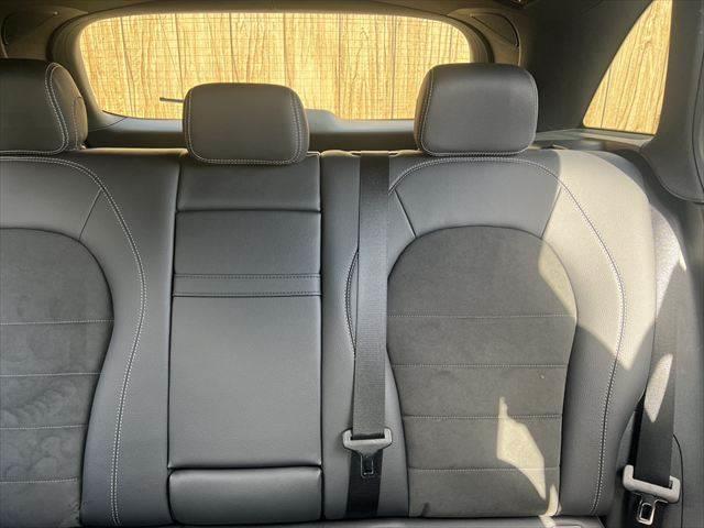 ＧＬＣ ＧＬＣ２２０ｄ　４マチックスポーツ　純正ナビ　レーダークルーズコントロール　全周囲モニター　シートヒーター　クリアランスソナー　禁煙車　衝突軽減ブレーキ　Ｂｌｕｅｔｏｏｔｈ　フルセグＴＶ　ＥＴＣ　パワーシート　ＢＳＭ　ＬＥＤヘッドライト（63枚目）