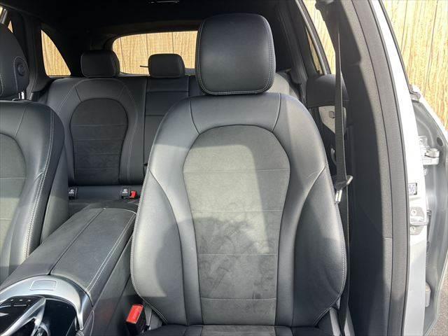 ＧＬＣ ＧＬＣ２２０ｄ　４マチックスポーツ　純正ナビ　レーダークルーズコントロール　全周囲モニター　シートヒーター　クリアランスソナー　禁煙車　衝突軽減ブレーキ　Ｂｌｕｅｔｏｏｔｈ　フルセグＴＶ　ＥＴＣ　パワーシート　ＢＳＭ　ＬＥＤヘッドライト（66枚目）