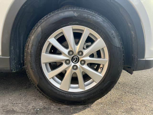 CX-5 XD Lパッケージ 4WD レーダークルーズコントロール 衝突軽減ブレーキ シートヒーター バックカメラ 本革シート パワーシート Bluetooth 禁煙車 LEDヘッドライト スマートキー コーナーセンサー(27枚目)