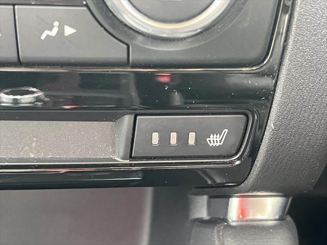 CX-5 XD Lパッケージ 4WD レーダークルーズコントロール 衝突軽減ブレーキ シートヒーター バックカメラ 本革シート パワーシート Bluetooth 禁煙車 LEDヘッドライト スマートキー コーナーセンサー(39枚目)