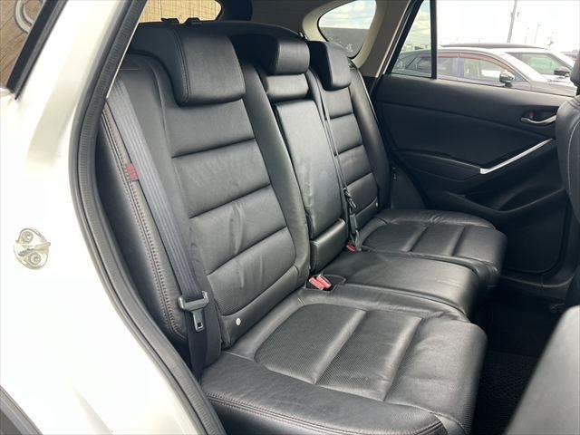 CX-5 XD Lパッケージ 黒本革シート 純正ナビ レーダークルーズコントロール シートヒーター バックカメラ 禁煙車 衝突軽減ブレーキ パワーシート LEDヘッドライト ETC BSM クリアランスソナー MTモード付(7枚目)