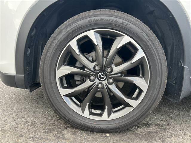 CX-5 XD Lパッケージ 黒本革シート 純正ナビ レーダークルーズコントロール シートヒーター バックカメラ 禁煙車 衝突軽減ブレーキ パワーシート LEDヘッドライト ETC BSM クリアランスソナー MTモード付(10枚目)