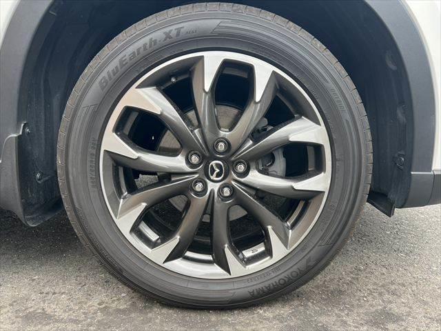 CX-5 XD Lパッケージ 黒本革シート 純正ナビ レーダークルーズコントロール シートヒーター バックカメラ 禁煙車 衝突軽減ブレーキ パワーシート LEDヘッドライト ETC BSM クリアランスソナー MTモード付(28枚目)