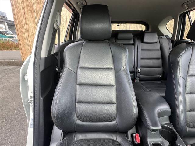 CX-5 XD Lパッケージ 黒本革シート 純正ナビ レーダークルーズコントロール シートヒーター バックカメラ 禁煙車 衝突軽減ブレーキ パワーシート LEDヘッドライト ETC BSM クリアランスソナー MTモード付(56枚目)