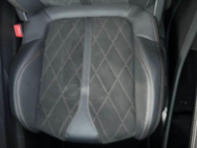 ５００８ ＧＴ　ブルーＨＤｉ　純正ナビ　レーダークルーズコントロール（71枚目）