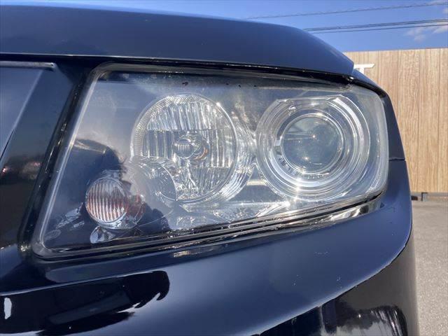 ジープ・コンパス 75thアニバーサリーエディション 4WD SDナビ フルセグTV バックカメラ シートヒーター パワーシート ハーフレザーシート 禁煙車 クルーズコントロール ETC 横滑り防止装置 パワーウィンドウ(22枚目)