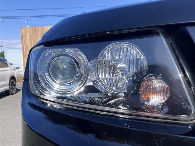 ジープ・コンパス 75thアニバーサリーエディション 4WD SDナビ フルセグTV バックカメラ シートヒーター パワーシート ハーフレザーシート 禁煙車 クルーズコントロール ETC 横滑り防止装置 パワーウィンドウ(23枚目)