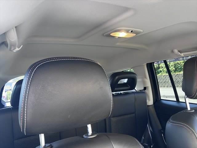 ジープ・コンパス 75thアニバーサリーエディション 4WD SDナビ フルセグTV バックカメラ シートヒーター パワーシート ハーフレザーシート 禁煙車 クルーズコントロール ETC 横滑り防止装置 パワーウィンドウ(47枚目)