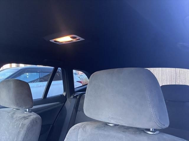 X1 sDrive 20i 純正HDDナビ ルーフレール バックカメラ Bluetooth 純正18インチAW 禁煙車 HIDヘッドライト スマートキー 盗難防止装置 電動格納ミラー アイドリングストップ 横滑り防止装置(44枚目)