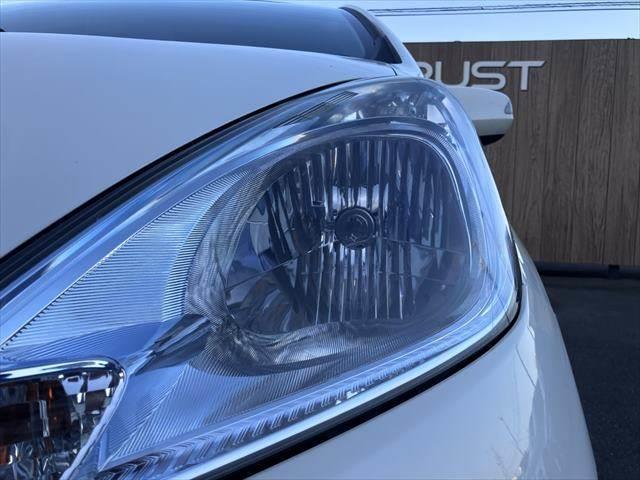 フィットハイブリッド ベースグレード　メモリーナビ　バックカメラ　フルセグＴＶ　スマートキー　禁煙車　ＥＴＣ　クルーズコントロール　盗難防止装置　電動格納ミラー　アイドリングストップ　パワーウィンドウ（22枚目）