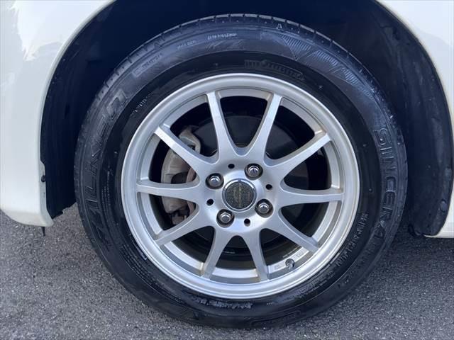 フィットハイブリッド ベースグレード　メモリーナビ　バックカメラ　フルセグＴＶ　スマートキー　禁煙車　ＥＴＣ　クルーズコントロール　盗難防止装置　電動格納ミラー　アイドリングストップ　パワーウィンドウ（26枚目）