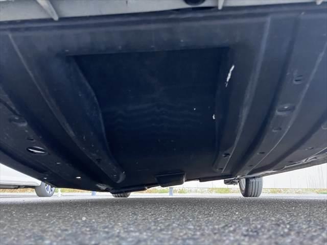 フィットハイブリッド ベースグレード　メモリーナビ　バックカメラ　フルセグＴＶ　スマートキー　禁煙車　ＥＴＣ　クルーズコントロール　盗難防止装置　電動格納ミラー　アイドリングストップ　パワーウィンドウ（28枚目）